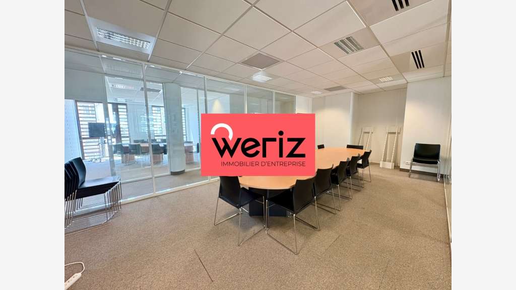 Loue immeuble de 1511m² Marseille Euroméditerranée