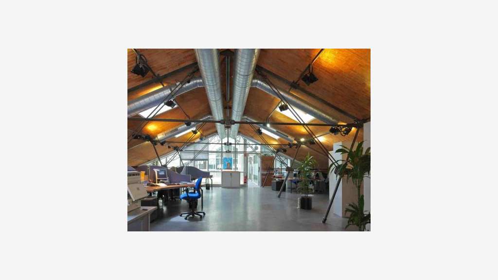 À louer – Bureaux au sein du bâtiment Les Docks à 