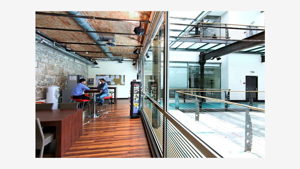À louer – Bureaux au sein du bâtiment Les Docks à 