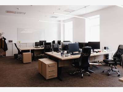 À louer – Bureaux de 300 m² à 800 m² dans le quart