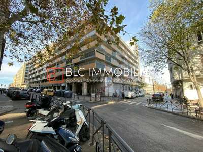 A louer bureaux de 60m² 3ème étage à Marseille