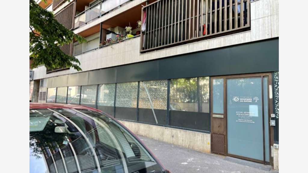 Loue bureaux 310m² RDC Marseille Hôpital Européen