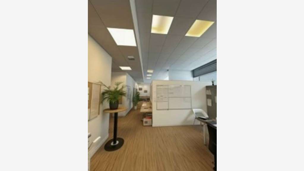 Loue bureaux 310m² RDC Marseille Hôpital Européen