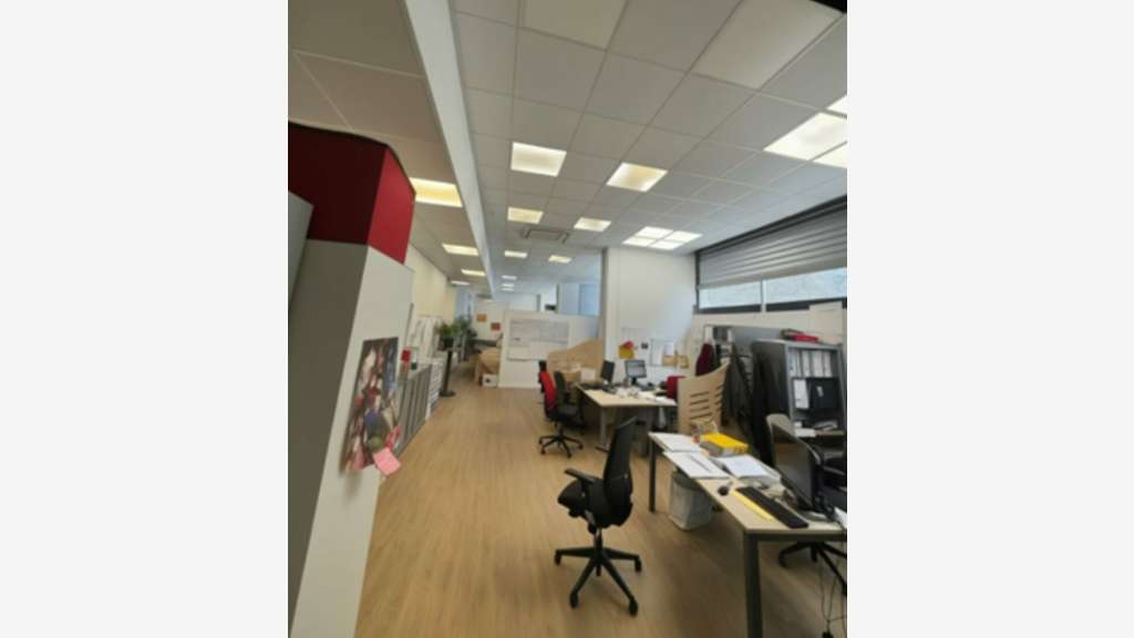 Loue bureaux 310m² RDC Marseille Hôpital Européen