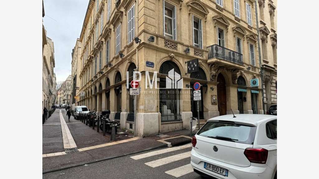 A louer bureaux 112m² Marseille 13006