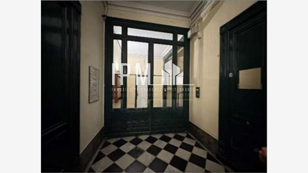 A louer bureaux 112m² Marseille 13006
