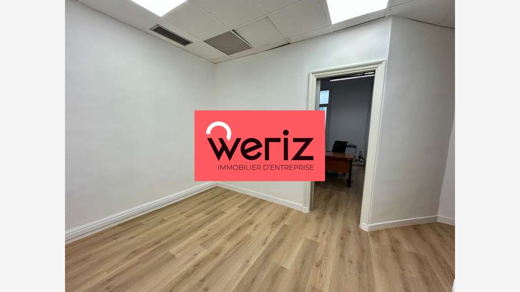 A louer 2 bureaux à Marseille 6e rue d'Armeny