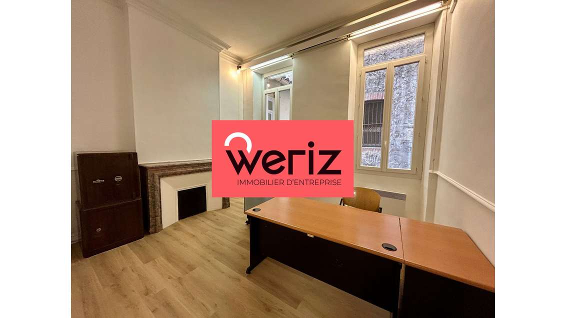 A louer 2 bureaux à Marseille 6e rue d'Armeny