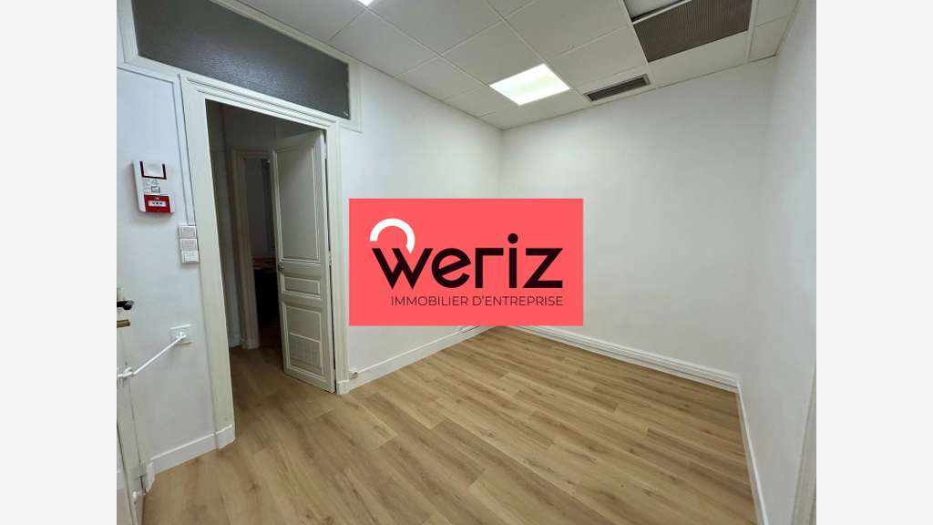 A louer 2 bureaux à Marseille 6e rue d'Armeny