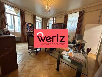 propose à la location des bureaux d'exceptio
