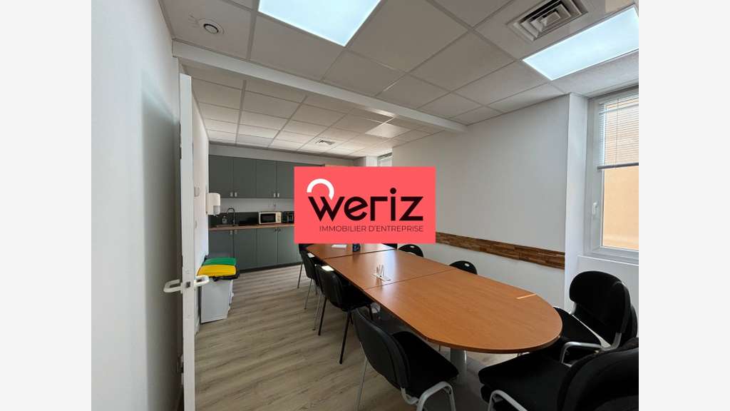 Location bureaux de 510m² R+3 à Marseille 13006