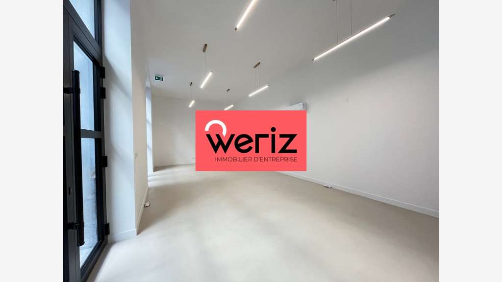 Location bureaux 57m² lumineux PMR Marseille 13006