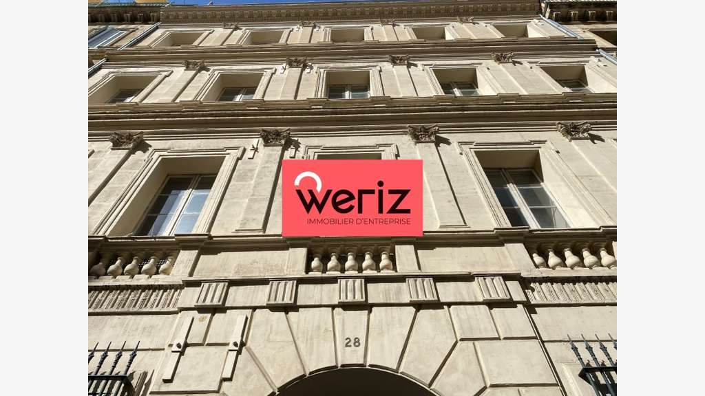 Location immeuble Haussmannien 1395m² Marseille 6