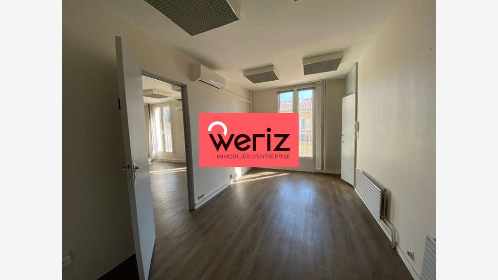 Location immeuble Haussmannien 1395m² Marseille 6