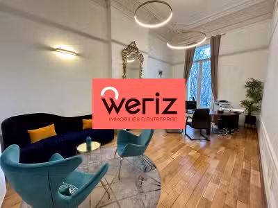 A louer bureaux lumineux 150m² à Marseille 13006
