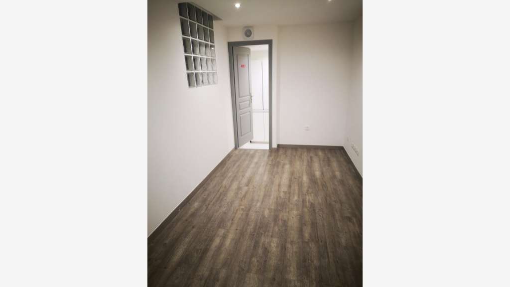 BUREAUX A LOUER 13006
