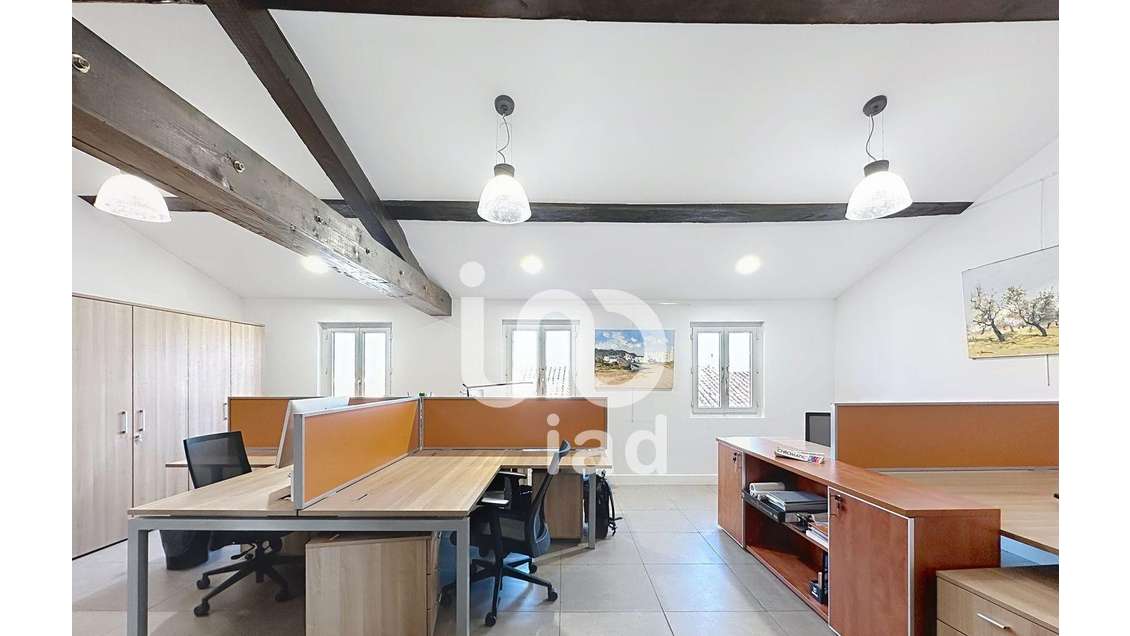 Location bureaux 50m² Rue Montgrand 13006