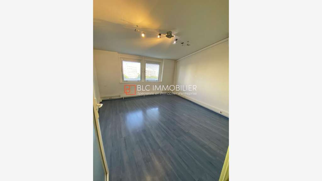 Bureaux à louer 28m² Marseille 8e Rond-Point Prado