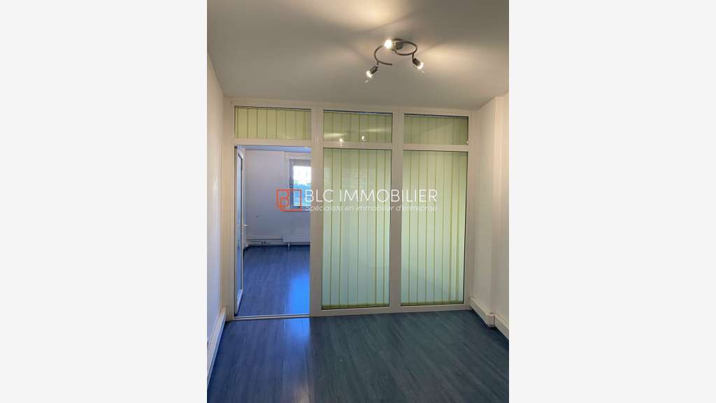 Bureaux à louer 28m² Marseille 8e Rond-Point Prado