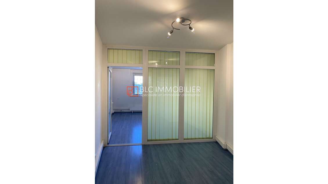 Bureaux à louer 28m² Marseille 8e Rond-Point Prado