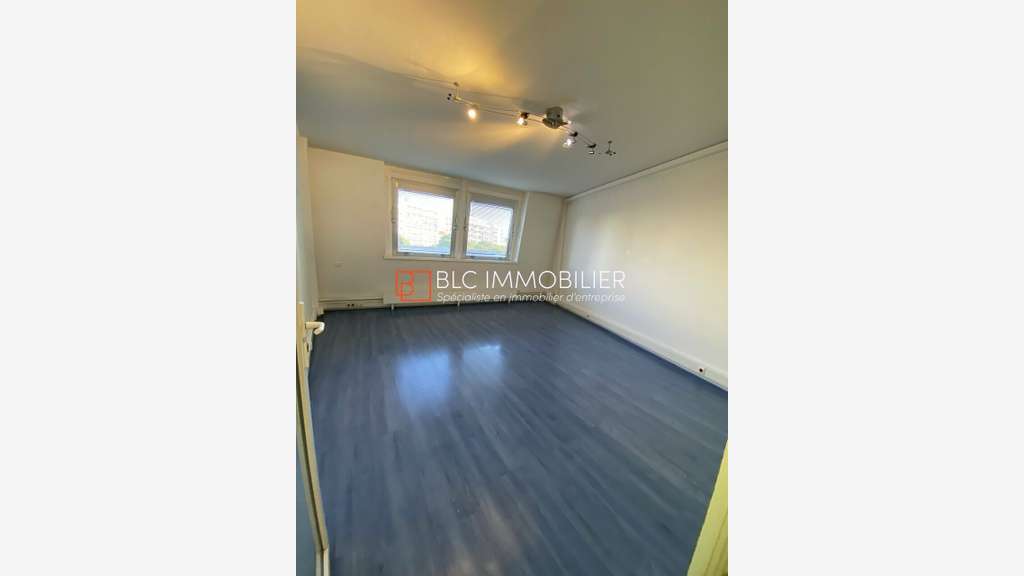 Bureaux à louer 28m² Marseille 8e Rond-Point Prado