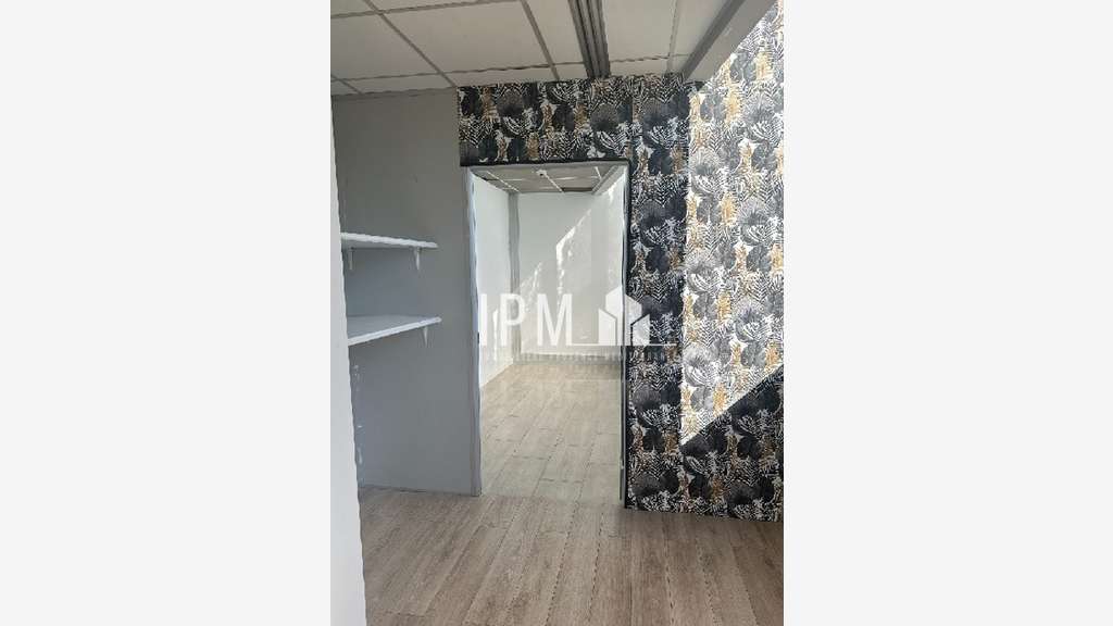 Bureau 35m² R+1 à louer Bonneveine 13008