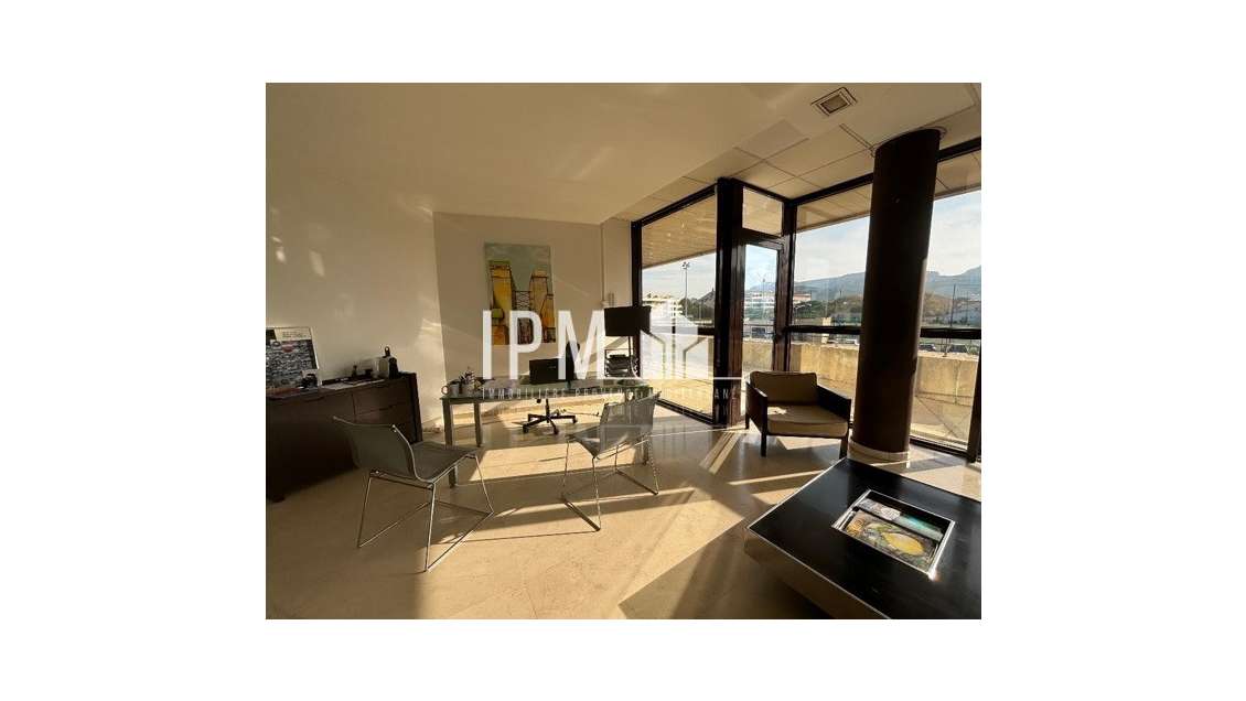 Bureaux 53m² R+1 à louer Bonneveine 13008