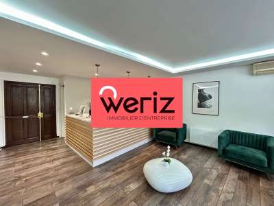 A louer bureaux 100m² à Marseille 13008 bel empl