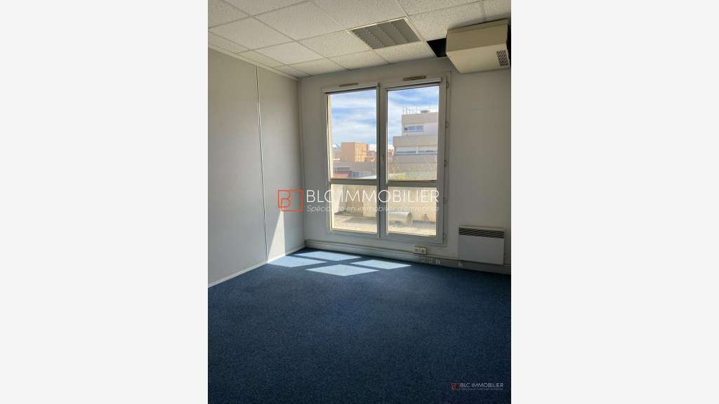 Bureaux à louer 375m² Boulevard de Louvain 13008
