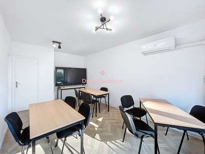Location bureau 16m² empl stratégique Marseille 8e
