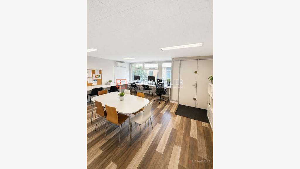 Bureaux de standing 28m² à louer à Marseille 8e