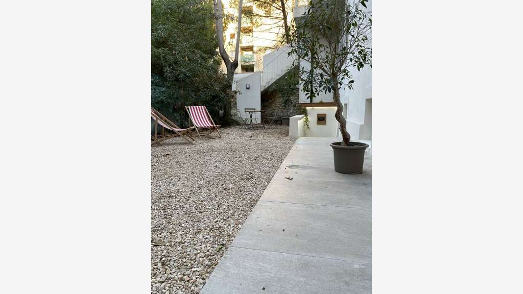 Bureaux de 15m² à louer à Marseille Prado 13008