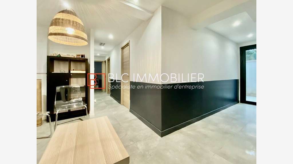 Bureaux de 15m² à louer à Marseille Prado 13008