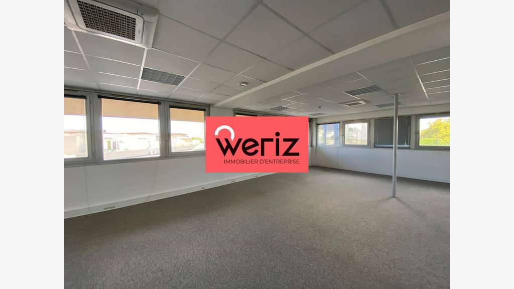 A louer bureaux 567m² à Marseille av. de Hambourg