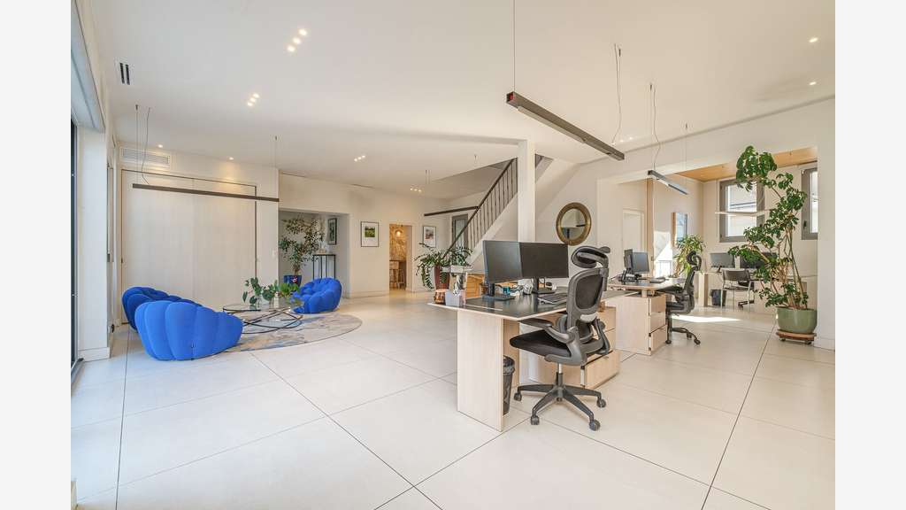 Location bureaux 3000m² Marseille 13008 Carré d'Or