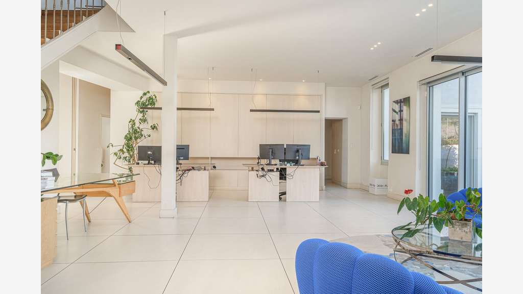 Location bureaux 3000m² Marseille 13008 Carré d'Or