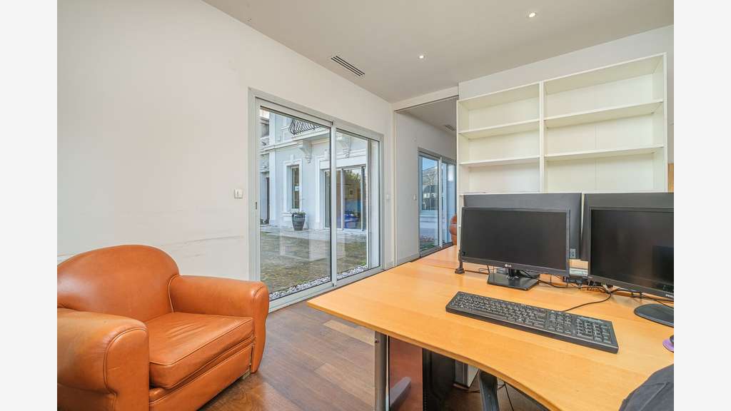 Location bureaux 3000m² Marseille 13008 Carré d'Or