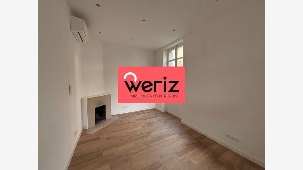 Bureaux de 435m² à louer à Marseille 13008