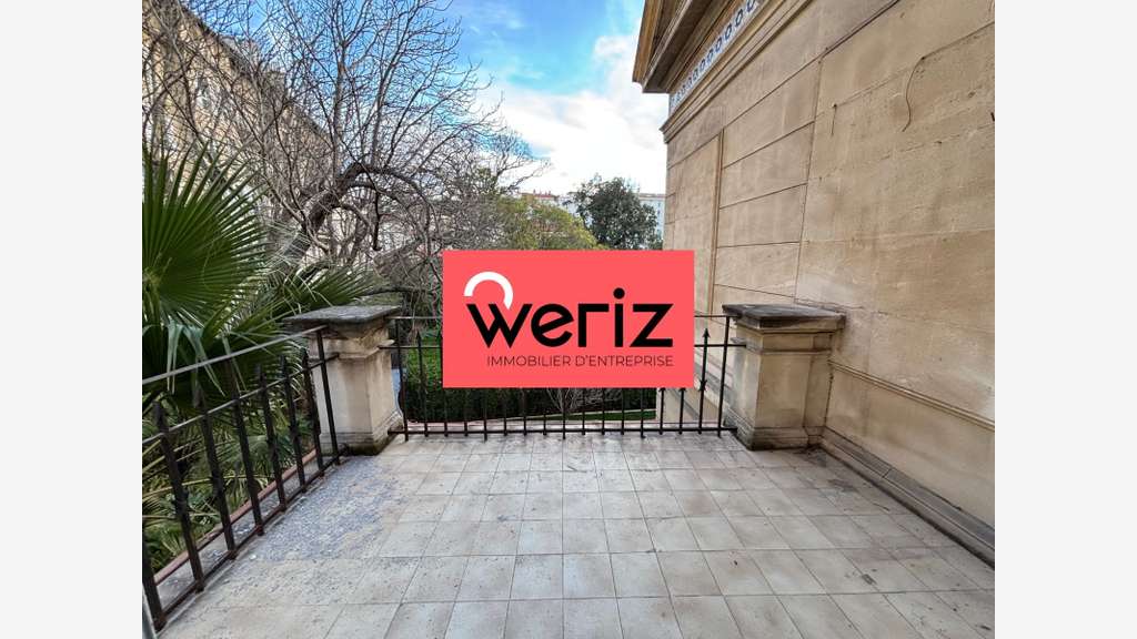 Bureaux de 435m² à louer à Marseille 13008