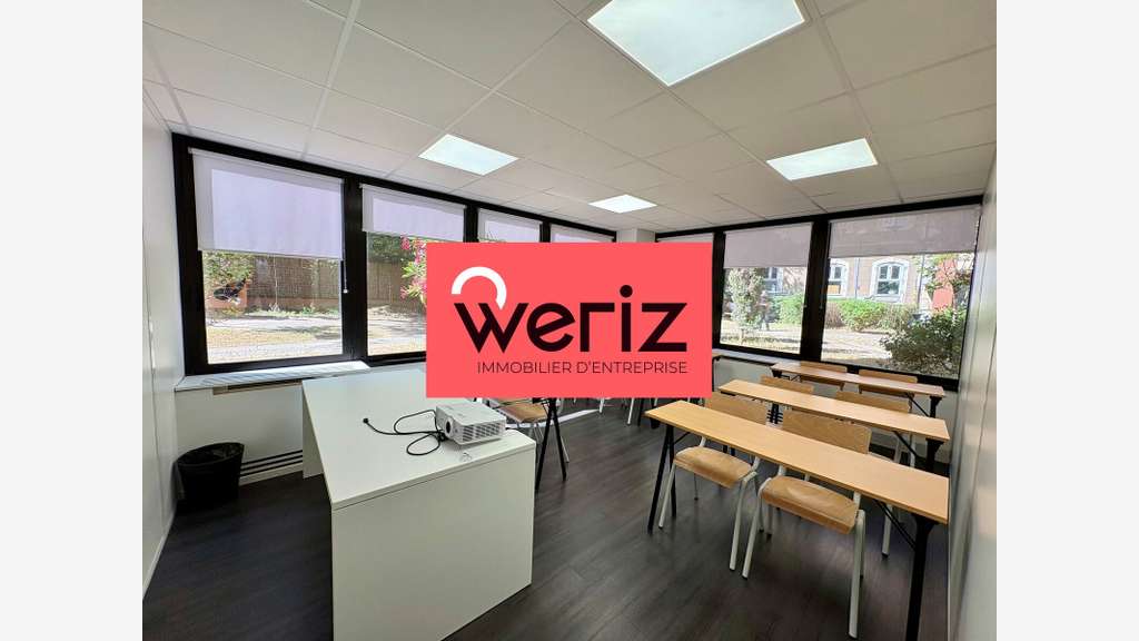 Loue bureaux lumineux 85m² M° Péri Marseille 13008