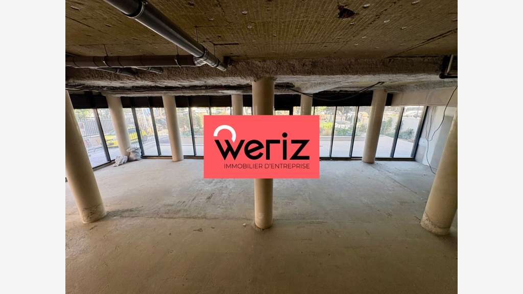 A louer bureaux 183m² avec visibilité Marseille 08