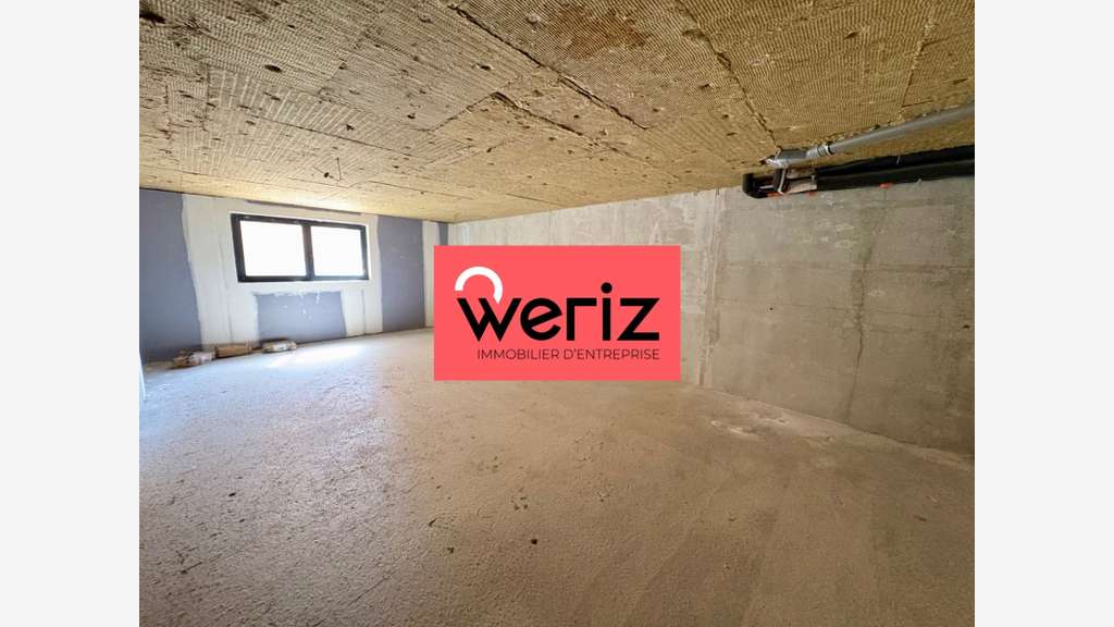 A louer bureaux 183m² avec visibilité Marseille 08