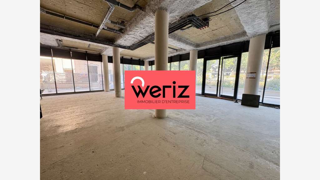 A louer bureaux 183m² avec visibilité Marseille 08