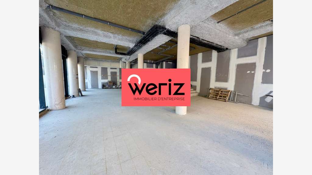 A louer bureaux 183m² avec visibilité Marseille 08