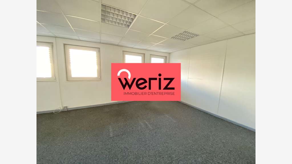 Location bureaux lumineux 100m² à Marseille 13008