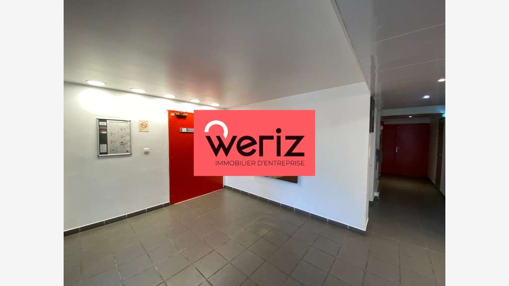 Location bureaux lumineux 100m² à Marseille 13008