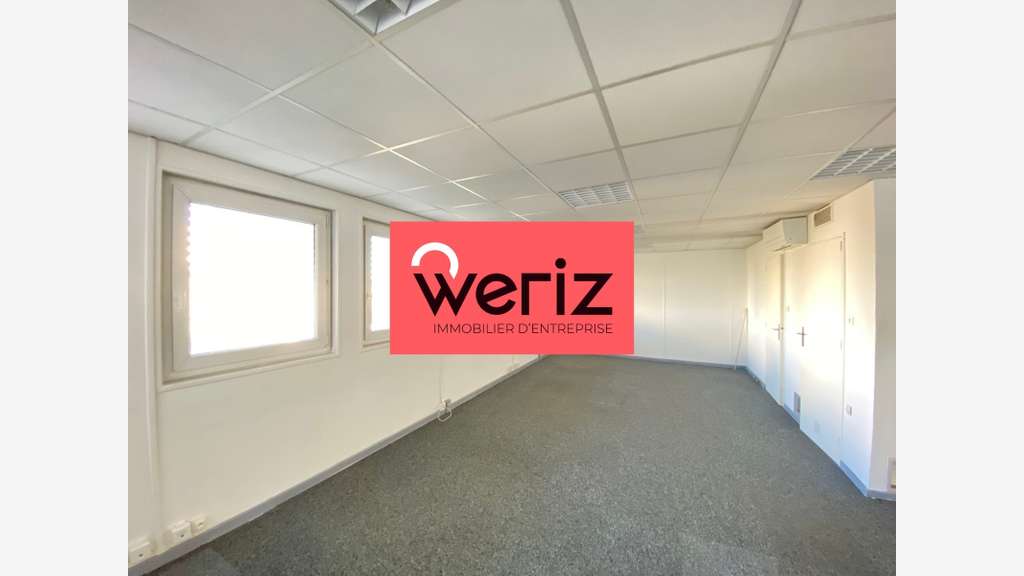 Location bureaux lumineux 100m² à Marseille 13008