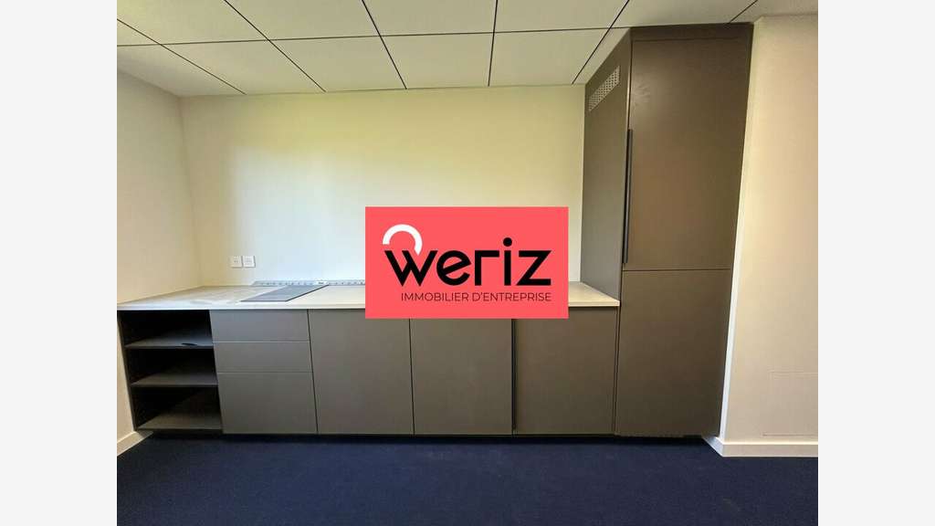 Loue bureaux 657m² emplacement N°1 Marseille Prado