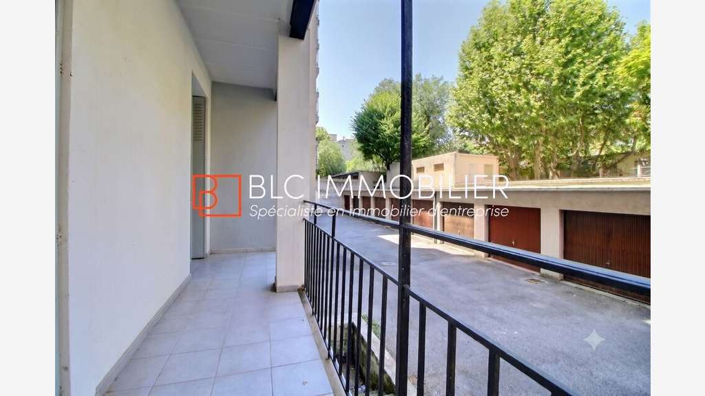 Bureaux à louer 95m2 13008 Marseille