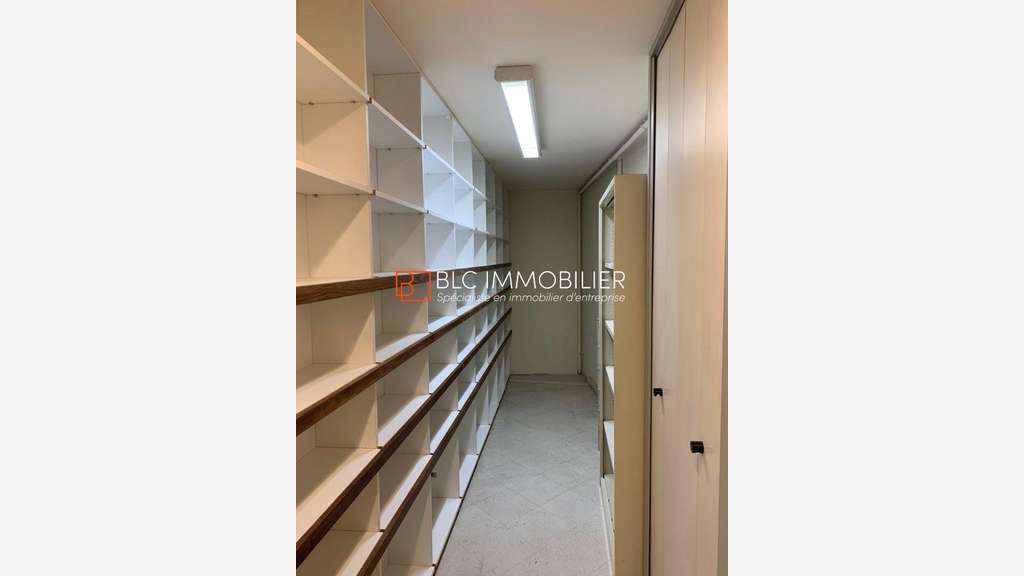 A louer bel espace de bureaux 105m² à Marseille 8e